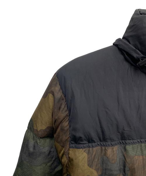 THE NORTH FACE（ザ ノース フェイス）THE NORTH FACE (ザ ノース フェイス) THE NORTH FACE　カーキ×ブラック　ダウンジャケット カーキ×ブラック サイズ:SIZE Lの古着・服飾アイテム