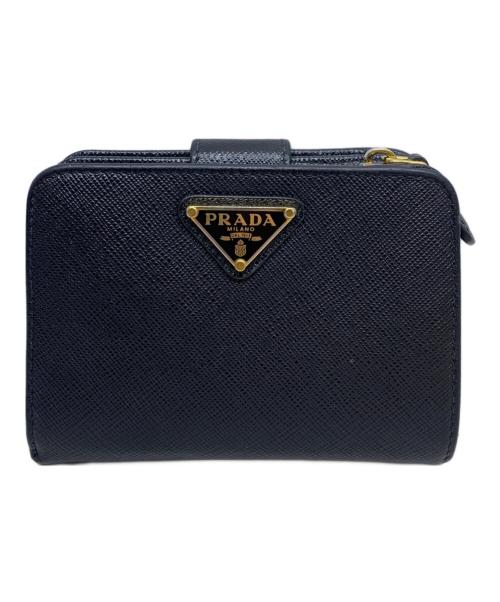 PRADA（プラダ）PRADA (プラダ) PRADA　サフィアーノ・トライアングル　2つ折り財布　の古着・服飾アイテム