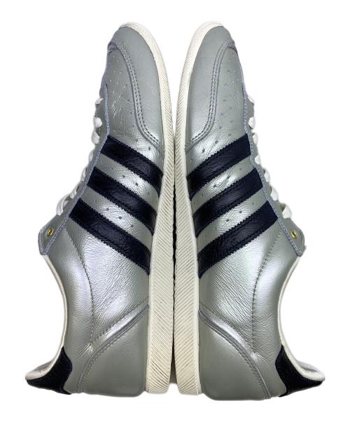 adidas（アディダス）adidas (アディダス) スニーカー シルバー サイズ:28.5㎝の古着・服飾アイテム