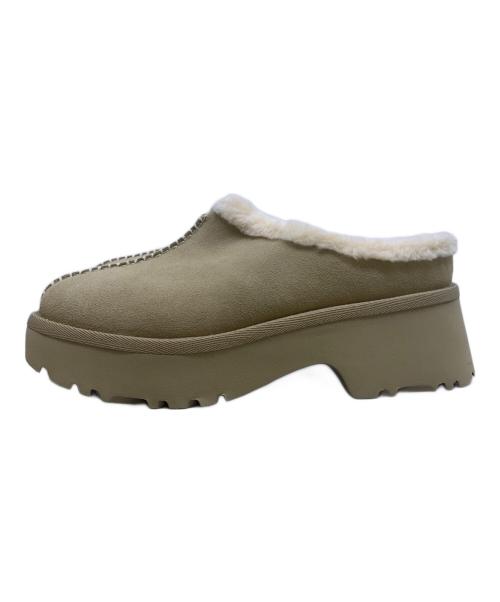 UGG（アグ）UGG (アグ) クロッグスリッポン/サンダル ベージュ サイズ:UK　7の古着・服飾アイテム