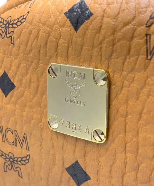 MCM（エムシーエム）MCM (エムシーエム) MCM Stark ヴイセトス スタッズリュック ブラウンの古着・服飾アイテム