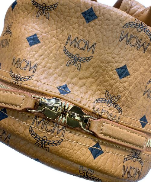 MCM（エムシーエム）MCM (エムシーエム) MCM Stark ヴイセトス スタッズリュック ブラウンの古着・服飾アイテム