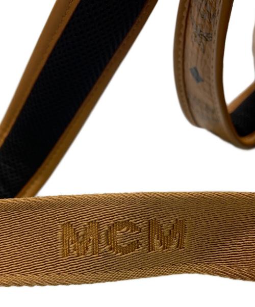 MCM（エムシーエム）MCM (エムシーエム) MCM Stark ヴイセトス スタッズリュック ブラウンの古着・服飾アイテム