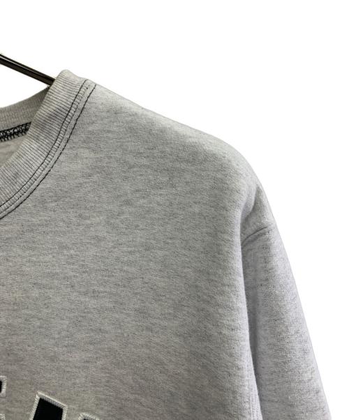 SUPREME（シュプリーム）SUPREME (シュプリーム) Split Crewneck Sweatshirt グレー×ブラック サイズ:Mの古着・服飾アイテム