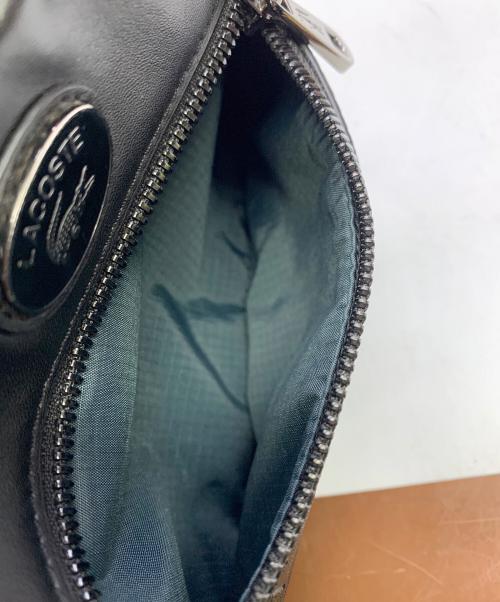 LACOSTE（ラコステ）LACOSTE (ラコステ) LACOSTE　ブラック　ミニショルダーバッグ ブラックの古着・服飾アイテム