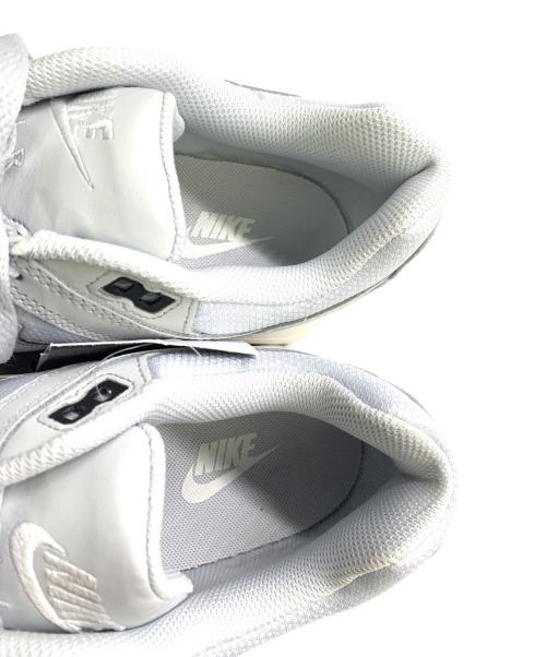 NIKE（ナイキ）NIKE (ナイキ) AIR MAX COMMAND グレー×ベージュ サイズ:UK　7.5 未使用品の古着・服飾アイテム