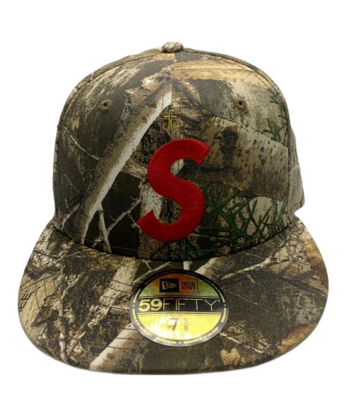 SUPREME（シュプリーム）SUPREME (シュプリーム) New Era (ニューエラ) 24ss Gold Cross S Logo カーキ×レッド サイズ:SIZE 7 5/8の古着・服飾アイテム