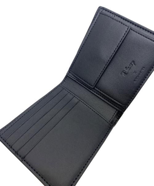 COACH（コーチ）COACH (コーチ) DISNEY (ディズニー) COACH×Disney　2つ折り財布 ブラックの古着・服飾アイテム