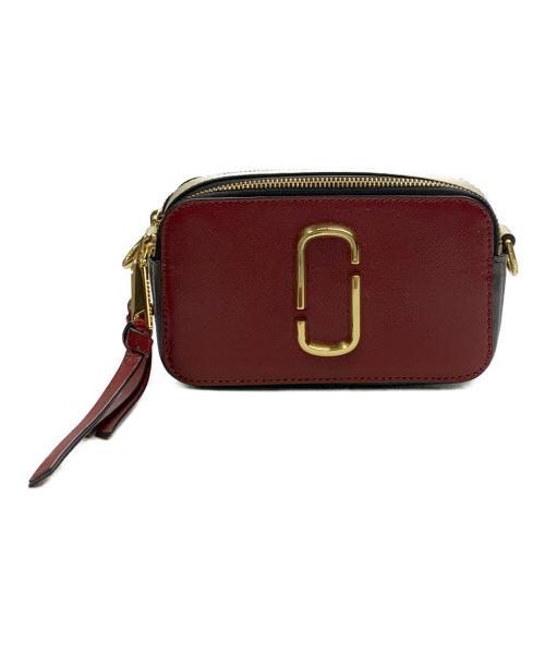 MARC JACOBS（マークジェイコブス）MARC JACOBS (マークジェイコブス) MARC JACOBS　SNAPSHOT　レッド×ブラック　ショルダーバッグ レッド×ブラックの古着・服飾アイテム