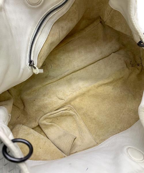 BOTTEGA VENETA（ボッテガベネタ）BOTTEGA VENETA (ボッテガベネタ) BOTTEGA VENETA　イントレチャート　ハンドバッグ ホワイトの古着・服飾アイテム