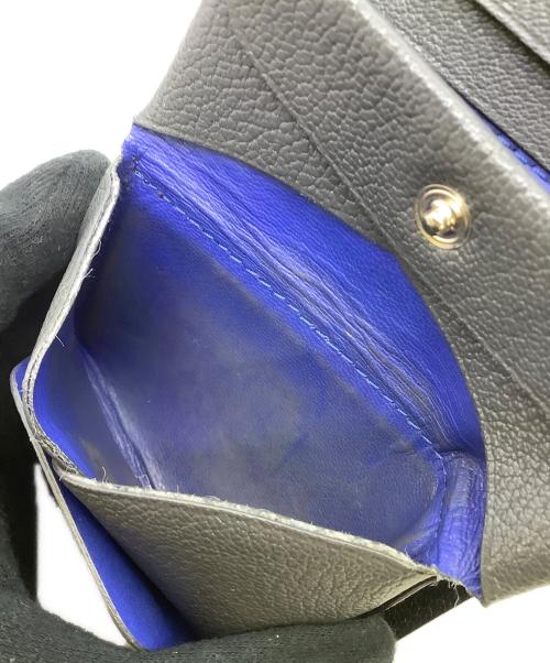 MOLINI（モリニ）MOLINI (モリニ) MOLINI　Bifold Compact Wallet ブラック×ブルーの古着・服飾アイテム