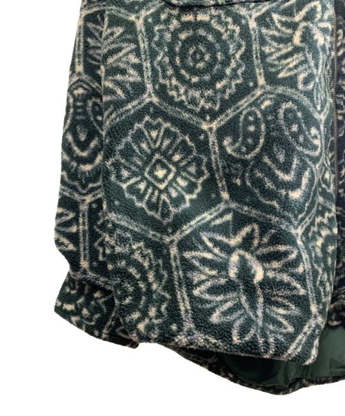 Patagonia（パタゴニア）Patagonia (パタゴニア) Patagonia　シンチラオーバーシャツ　ヘキサゴン　95年製 USA製 グリーン×ホワイト サイズ:XLの古着・服飾アイテム