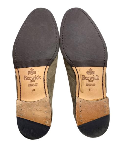 berwick（バーウィック）berwick (バーウィック) ローファー ベージュ サイズ:40の古着・服飾アイテム