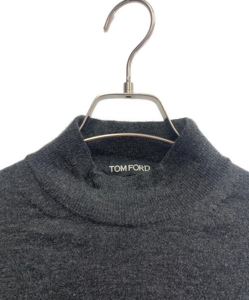 TOM FORD（トムフォード）TOM FORD (トムフォード) TOM FORD　薄手ハイネックニット グレー サイズ:48の古着・服飾アイテム