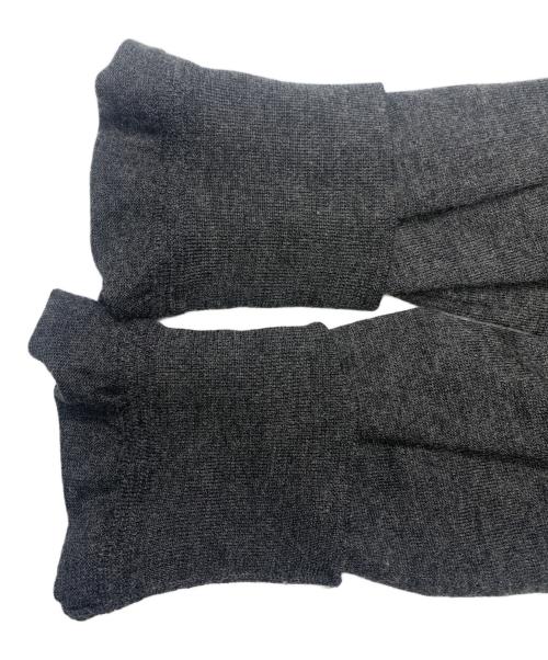 TOM FORD（トムフォード）TOM FORD (トムフォード) TOM FORD　薄手ハイネックニット グレー サイズ:48の古着・服飾アイテム