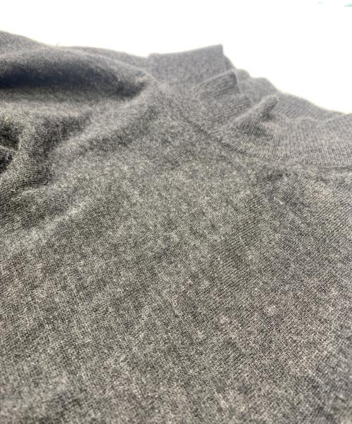 TOM FORD（トムフォード）TOM FORD (トムフォード) TOM FORD　薄手ハイネックニット グレー サイズ:48の古着・服飾アイテム