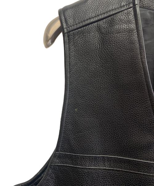 HARLEY-DAVIDSON（ハーレーダビッドソン）HARLEY-DAVIDSON (ハーレーダビッドソン) HARLEY-DAVIDSON　刺繍レザーベスト ブラック サイズ:Lの古着・服飾アイテム