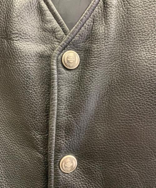 HARLEY-DAVIDSON（ハーレーダビッドソン）HARLEY-DAVIDSON (ハーレーダビッドソン) HARLEY-DAVIDSON　刺繍レザーベスト ブラック サイズ:Lの古着・服飾アイテム