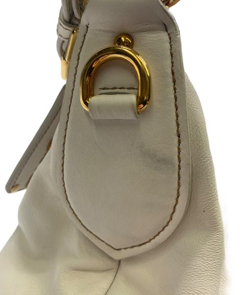 PRADA（プラダ）PRADA (プラダ) PRADA　ワンショルダーバッグ ホワイトの古着・服飾アイテム