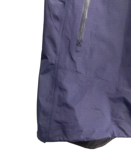 ARC'TERYX（アークテリクス）ARC'TERYX (アークテリクス) ARC'TERYX　ベータSLジャケット ネイビー サイズ:Mの古着・服飾アイテム