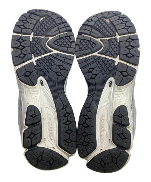NEW BALANCE（ニューバランス）NEW BALANCE (ニューバランス) 2002R グレー サイズ:UK　9の古着・服飾アイテム