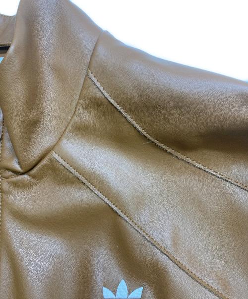 adidas Originals（アディダスオリジナル）adidas Originals (アディダスオリジナル) adidas originals　フェイクレザージャケット ブラウン サイズ:2XLの古着・服飾アイテム
