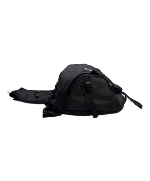 OAKLEY（オークリー）OAKLEY (オークリー) 00’sスリングショルダーバッグ ブラックの古着・服飾アイテム