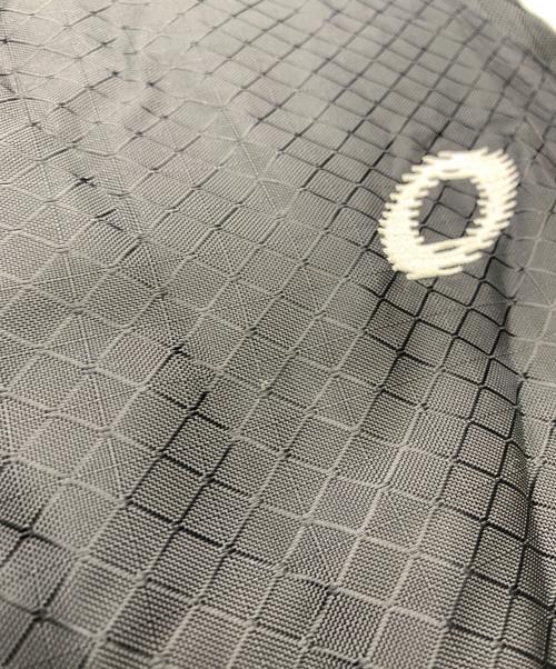 OAKLEY（オークリー）OAKLEY (オークリー) 00’sスリングショルダーバッグ ブラックの古着・服飾アイテム