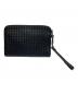 BOTTEGA VENETA（ボッテガベネタ）の古着「BOTTEGA VENETA　コンパクトイントレチャート　クラッチバッグ」｜ブラック