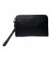 BOTTEGA VENETA (ボッテガベネタ) BOTTEGA VENETA　コンパクトイントレチャート　クラッチバッグ ブラック：50000円