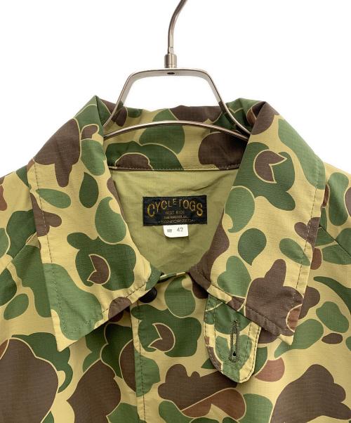 WEST RIDE（ウエストライド）WEST RIDE (ウエストライド) WEST RIDE　カモ柄ウインドブレーカー カーキ サイズ:42の古着・服飾アイテム