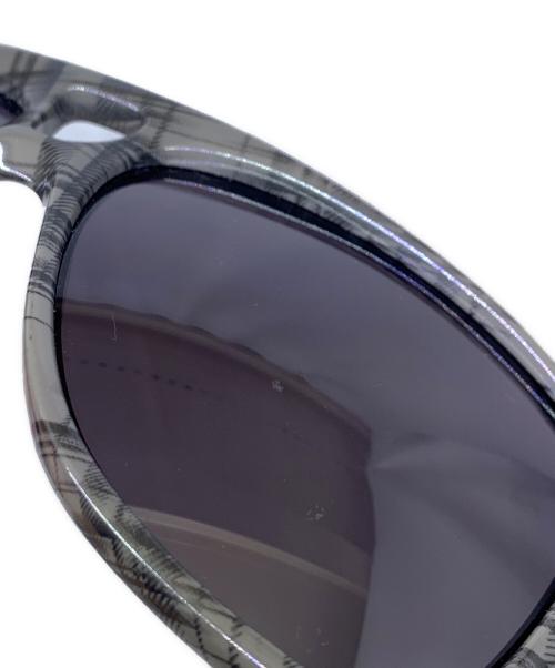 OAKLEY（オークリー）OAKLEY (オークリー) OAKLEY　Dispatch II　グレー　サングラス グレーの古着・服飾アイテム
