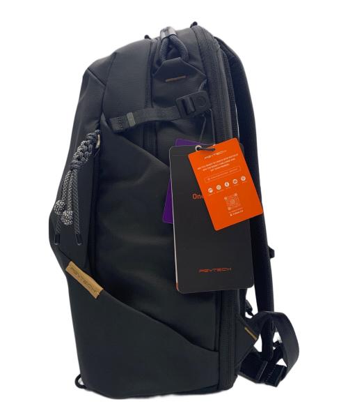 PGYTECH（ピージーワイテック）PGYTECH (ピージーワイテック) OneGo Lite Backpack 22L　カメラバッグ ブラック 未使用品の古着・服飾アイテム