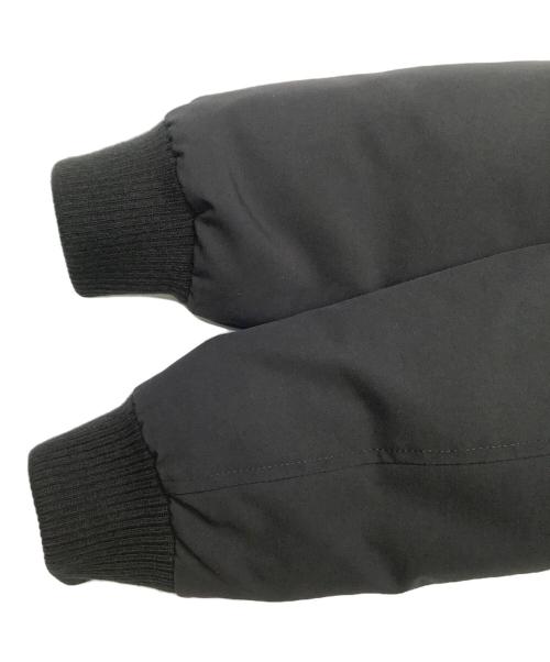 CANADA GOOSE（カナダグース）CANADA GOOSE (カナダグース) CANADA GOOSE　LABRADOR BOMBER ブラック サイズ:Sの古着・服飾アイテム