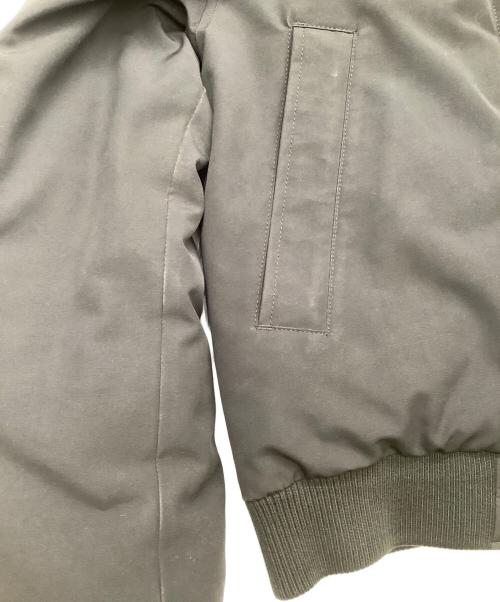 CANADA GOOSE（カナダグース）CANADA GOOSE (カナダグース) CANADA GOOSE　LABRADOR BOMBER ブラック サイズ:Sの古着・服飾アイテム