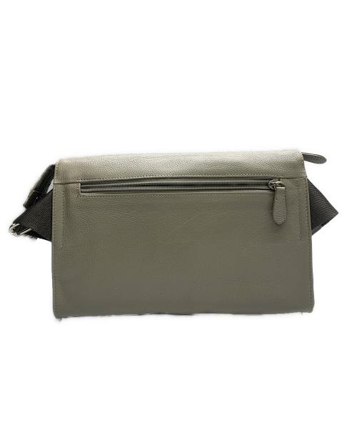 ear PAPILLONNER（イアパピヨネ）ear PAPILLONNER (イアパピヨネ) ear PAPILLONNER　柄ワイドテープショルダーバッグ グレーの古着・服飾アイテム