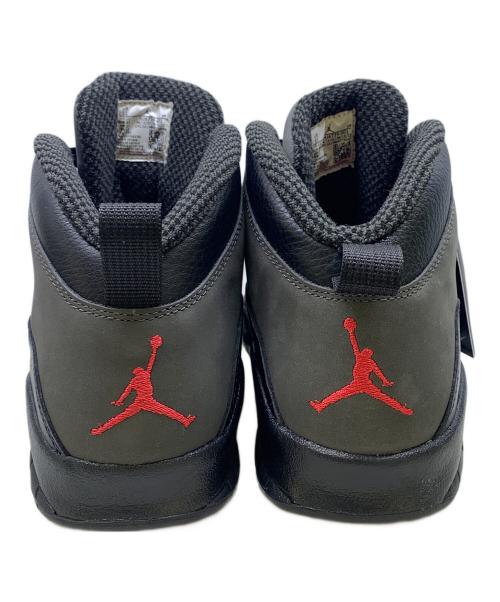 NIKE（ナイキ）NIKE (ナイキ) JORDAN 10 RETRO（エア ジョーダン 10 レトロ） CHARRED GREY/TRUE RED-BLACK ブラック×グレー サイズ:29cmの古着・服飾アイテム