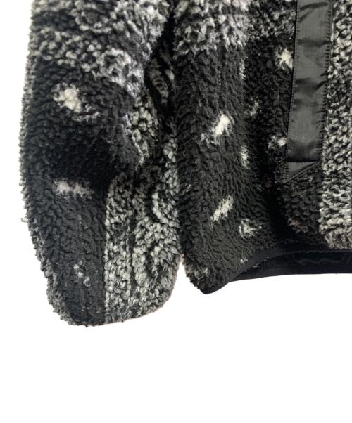SUPREME（シュプリーム）SUPREME (シュプリーム) Reversible Bandana Fleece Jacket ブラック×ホワイト サイズ:Mの古着・服飾アイテム