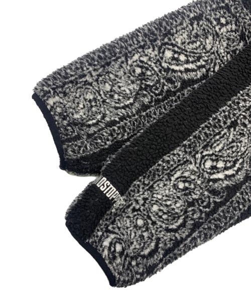 SUPREME（シュプリーム）SUPREME (シュプリーム) Reversible Bandana Fleece Jacket ブラック×ホワイト サイズ:Mの古着・服飾アイテム