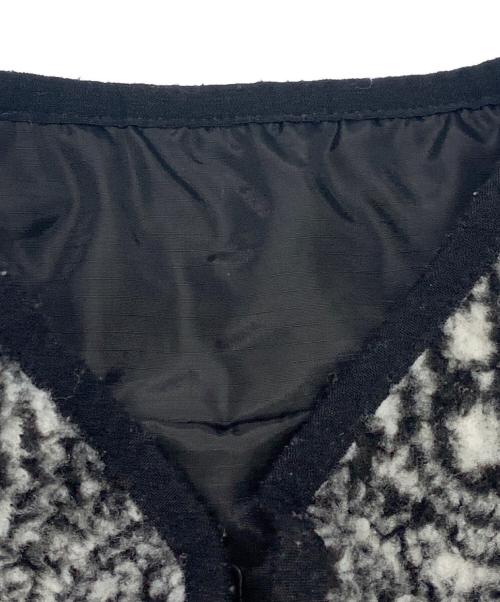 SUPREME（シュプリーム）SUPREME (シュプリーム) Reversible Bandana Fleece Jacket ブラック×ホワイト サイズ:Mの古着・服飾アイテム