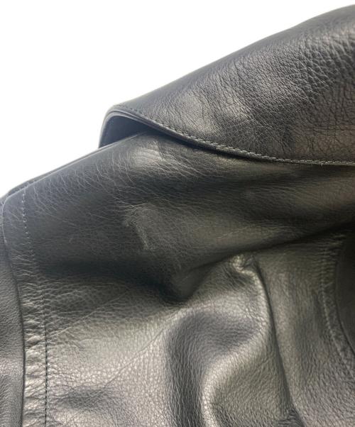 LOUIS VUITTON（ルイ ヴィトン）LOUIS VUITTON (ルイ ヴィトン) LOUIS VUITTON　カシミヤ混ライナー付レザーコート ブラック サイズ:SIZE 48の古着・服飾アイテム