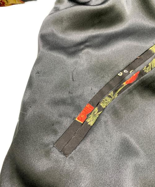 KANEKO ISAO（カネコ イサオ）KANEKO ISAO (カネコ イサオ) スカジャン　金魚刺繍 Japan　 ブラック×レッド サイズ:表記なしの古着・服飾アイテム