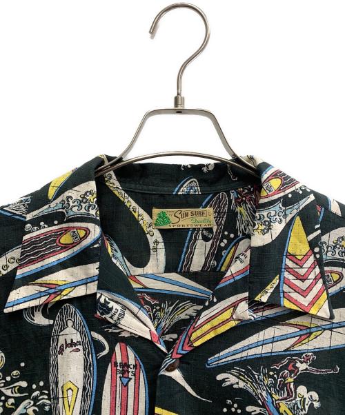 Sun Surf（サンサーフ）Sun Surf (サンサーフ) COTTON × LINEN OPEN SHIRT “SURFBOARDS”　 ブラック サイズ:Lの古着・服飾アイテム