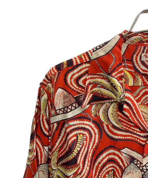 Sun Surf（サンサーフ）Sun Surf (サンサーフ) RAYON HAWAIIAN SHIRT “PANIOLO COUNTRY”　 レッド サイズ:Lの古着・服飾アイテム