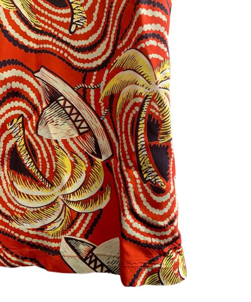 Sun Surf（サンサーフ）Sun Surf (サンサーフ) RAYON HAWAIIAN SHIRT “PANIOLO COUNTRY”　 レッド サイズ:Lの古着・服飾アイテム