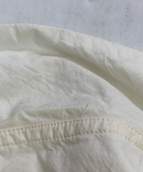 CASEY CASEY（ケーシーケーシー）CASEY CASEY (ケーシーケーシー) CASEY CASEY　アイボリー　21AW BIG PATCH SHIRT-WOBBLE　長袖シャツ アイボリー サイズ:SIZE XSの古着・服飾アイテム