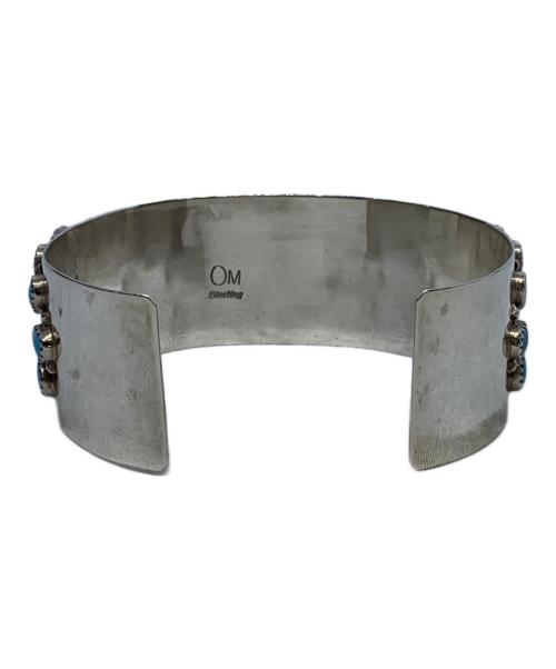 インディアンジュエリー  ナバホ族（インディアンジュエリー ナバホゾク）インディアンジュエリー  ナバホ族 (インディアンジュエリー ナバホゾク) ターコイズバングルの古着・服飾アイテム