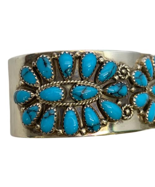 インディアンジュエリー  ナバホ族（インディアンジュエリー ナバホゾク）インディアンジュエリー  ナバホ族 (インディアンジュエリー ナバホゾク) ターコイズバングルの古着・服飾アイテム