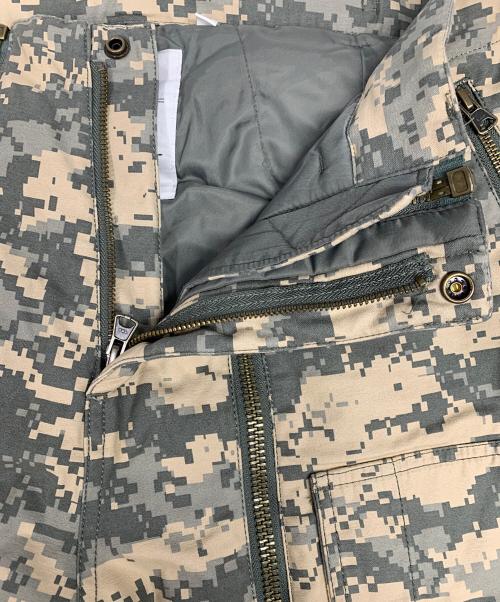 SUPREME（シュプリーム）SUPREME (シュプリーム) Supreme　カーキ　カモフラージュ　cargo flight pants カーキ サイズ:SIZE Mの古着・服飾アイテム