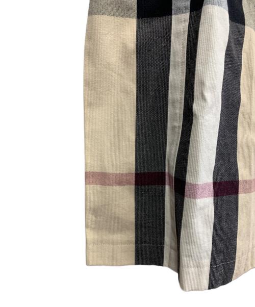 BURBERRY LONDON（バーバリーロンドン）BURBERRY LONDON (バーバリーロンドン) BURBERRY LONDON　ミモレ丈スカート ベージュ×ブラック サイズ:M 未使用品の古着・服飾アイテム